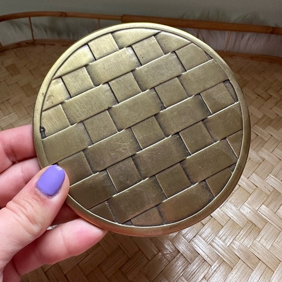 Vintage Basket Weave Brass Trivet Mid Century Plate Boho Gold Brick Pattern - Picture 2 of 5